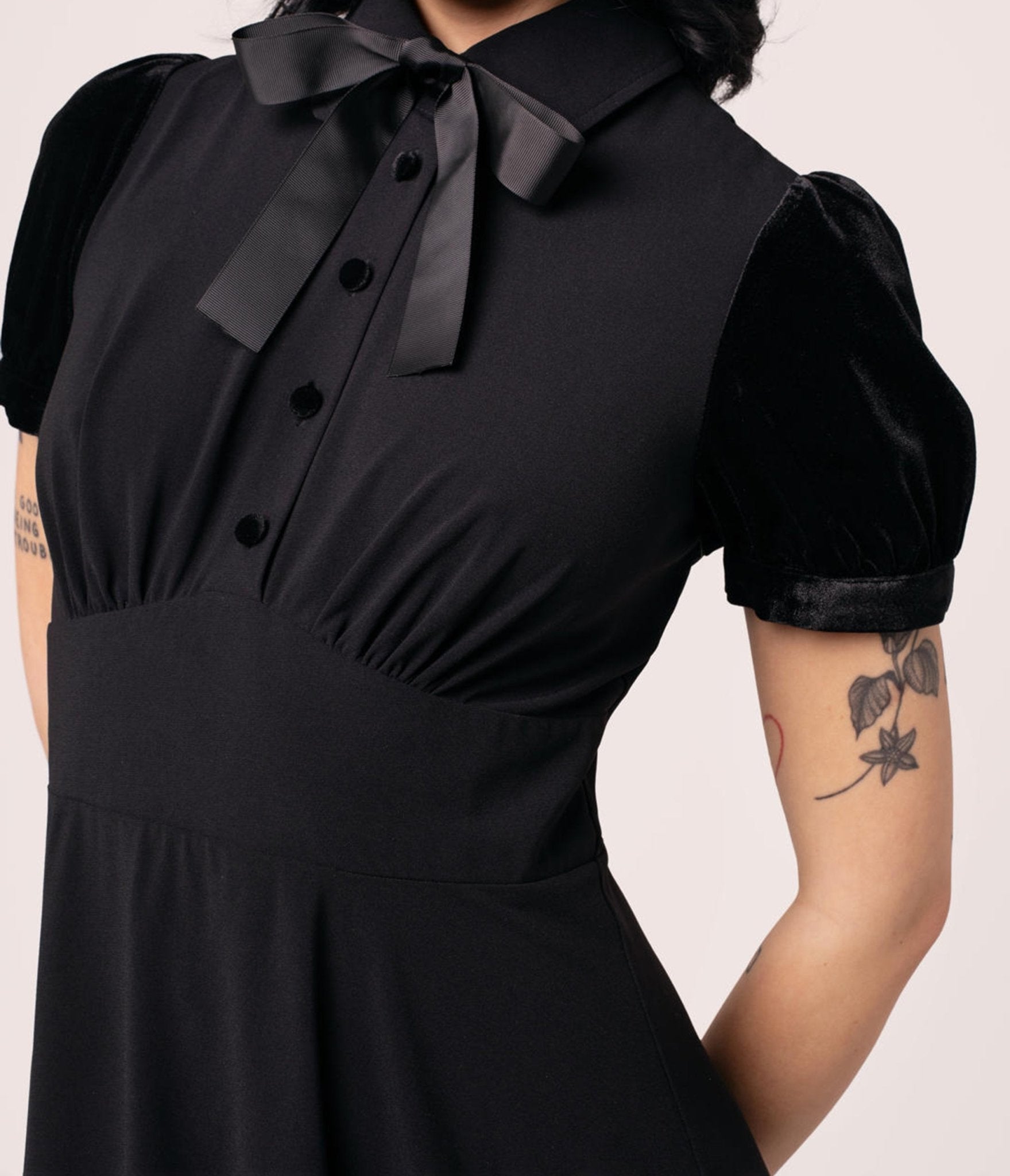 hell-bunny-black-andrea-flare-dress-7503041.jpg