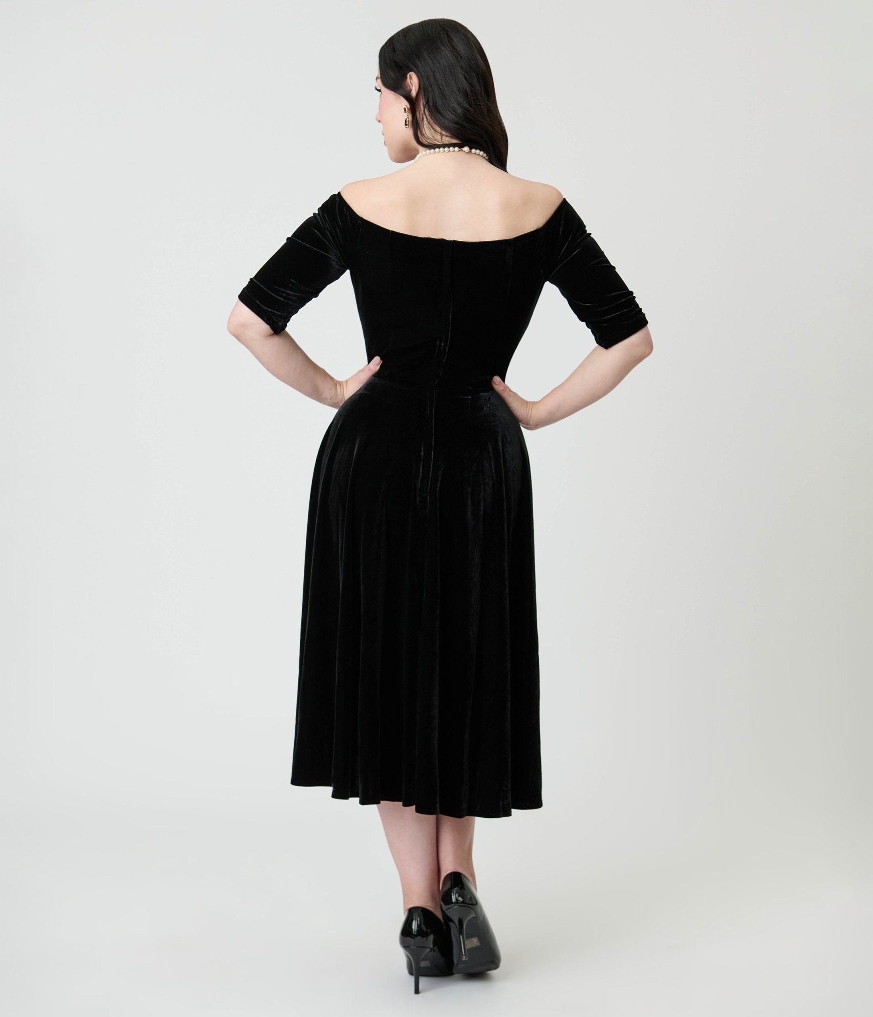 royal-monk-black-velvet-amalia-swing-dress-3244510.jpg