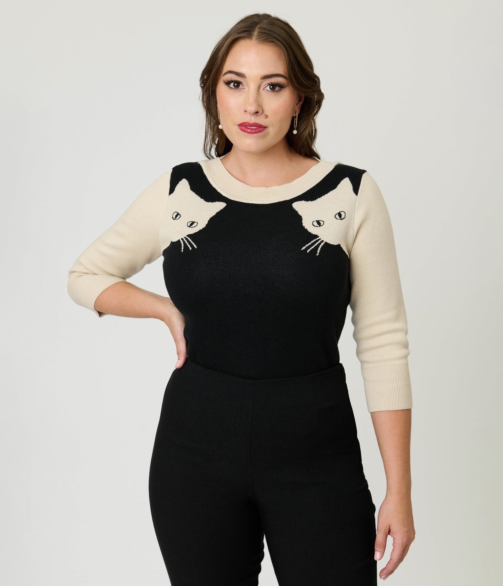 unique-vintage-black-white-cat-sleeve-minou-sweater-1926213.jpg