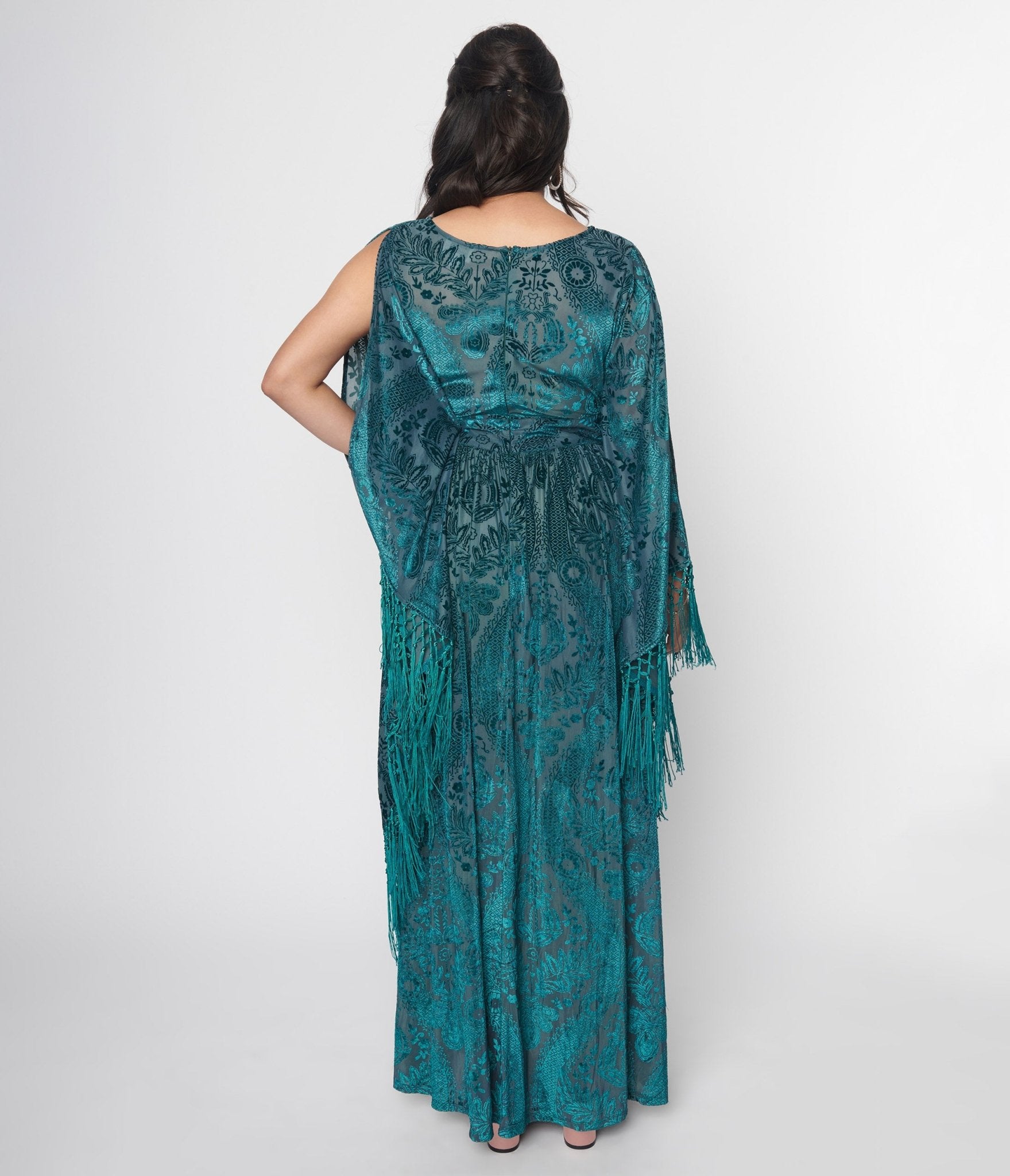 unique-vintage-emerald-floral-fringe-flutter-sleeve-caftan-505471.jpg